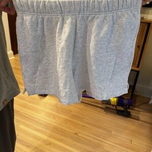 Garage Grey/White  Shorts